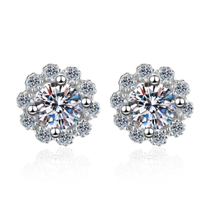 Elegant S925 sterling silver flower cluster stud earrings with moissanite diamonds