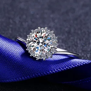 925 Sterling Silver Moissanite Ring For Women Sunflower Halo Wedding Engagement Ring Classical Zirconia Jewelry Accessory