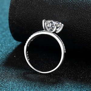Bague classique en argent sterling S925 avec moissanite de 3 carats à taille ronde et six griffes