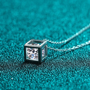 Elegant geometric S925 silver cube pendant necklace with a brilliant Moissanite stone