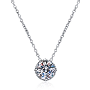 Collier minimaliste en argent 925 avec pendentif en moissanite ronde et brillante