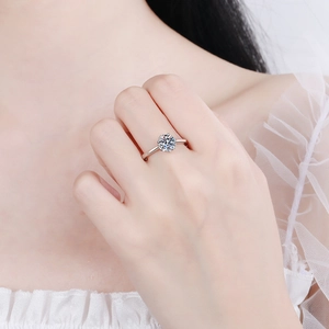 Elegant S925 sterling silver six-prong moissanite engagement ring for women