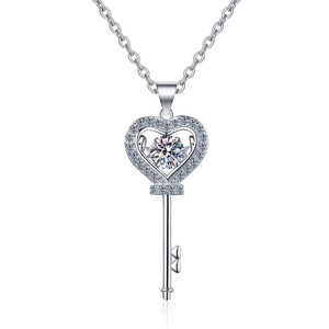 925 Sterling Silber Herz-Schlüssel-Halskette mit tanzendem Moissanit-Stein-Anhänger