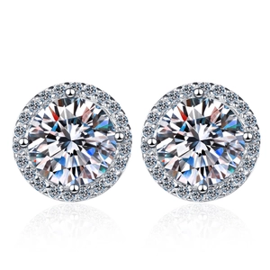 Elegant S925 sterling silver 1 carat moissanite halo stud earrings with brilliant shine