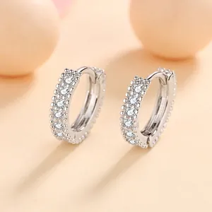 Boucles d'Oreilles Anneaux en Argent Sterling 925 avec Moissanite pour Femmes Moissanite Couleur D Boucles d'Oreilles Huggie Géométrique Bijoux Cadeau