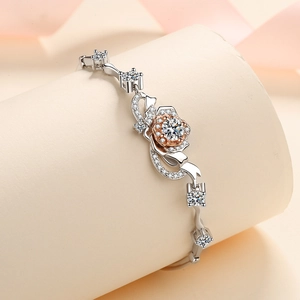 Bracelet rose élégant en argent S925 serti de pierres de moissanite brillantes