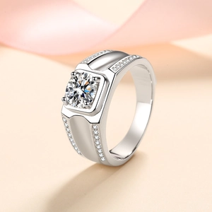 Men's S925 silver ring featuring a 1-carat moissanite stone and side pave accents
