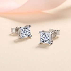 Elegant S925 sterling silver square moissanite stud earrings with classic 4-prong setting