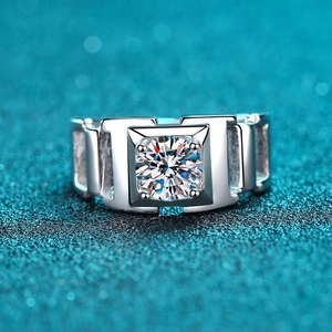 Men's S925 silver ring featuring a 1-carat moissanite with wide geometric band