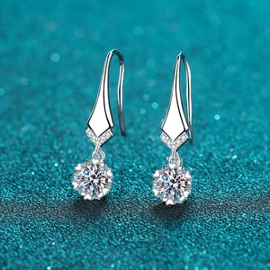 Boucles d'Oreilles Pendantes Élégantes en Argent Sterling 925 Moissanite Fleur pour Femmes Crochets en V Zirconia Bijoux Cadeau