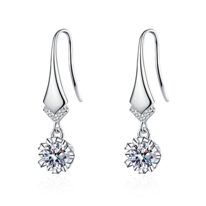 Boucles d'oreilles crochet en argent S925 avec moissanite en V sertie de micro-pavé