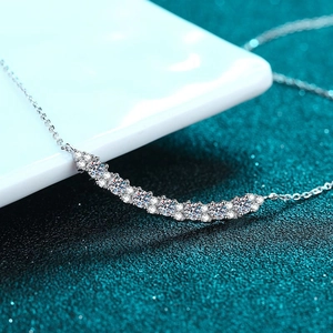Minimalist 925 sterling silver smile necklace with sparkling curved diamond pendant