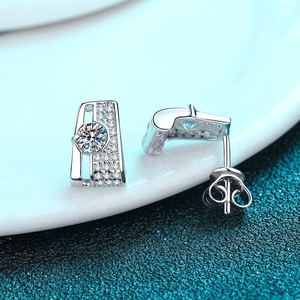 925 Sterling Silver Rectangle Moissanite Stud Earrings Geometric Paved Rhinestone Inlaid Sparkly Minimalist Jewelry For Women