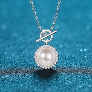 925 Sterling Silver Freshwater Pearl Moissanite Necklace Halo Pendant Toggle Clasp Elegant Fashion Jewelry For Women