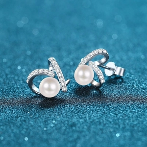 Boucles d'oreilles cœur en argent sterling S925 avec perles d'eau douce et moissanite