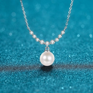 Collier en Argent Sterling 925 avec Perle d'Eau Douce et Moissanite pour Femme Élégant Pendentif Sourire Chaîne de Clavicule Bijoux
