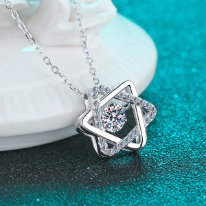 Collier hexagramme en argent sterling S925 avec pendentif en moissanite dansante