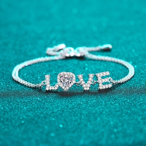 Bracelet Moissanite en Argent Sterling 925 pour Femmes Charme Cœur Lettre Love Bracelet Zirconia Cadeau Bijoux Saint-Valentin