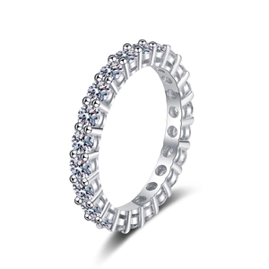 Classic S925 sterling silver eternity ring with round-cut moissanite claw setting