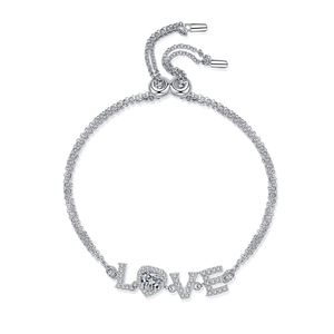 Bracelet LOVE en argent 925 avec moissanite en forme de cœur et chaîne réglable