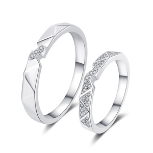 Minimalist S925 sterling silver couple rings with geometric facets and moissanite stones