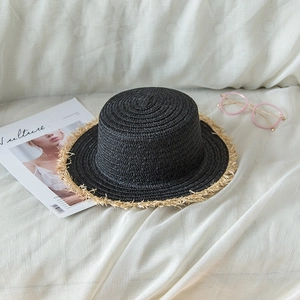 Black flat top straw hat with fringe edge, stylish beach sun hat for women's outdoor travel