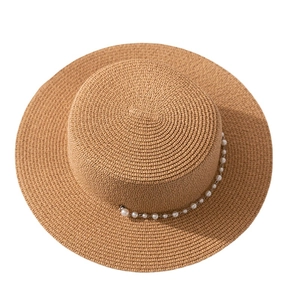 Chapeau canotier en paille pour femme avec chaîne de perles élégante pour protection solaire été