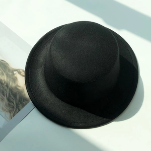 Classic black wool felt flat brim fedora hat with minimalist design for autumn and winter