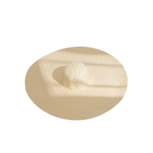 Chapeau de paille à bord extra large beige avec texture tissée en spirale fine