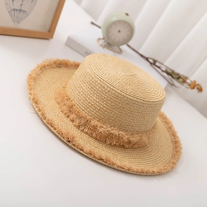 Chapeau de paille français à bord effiloché pour les vacances à la plage et la protection