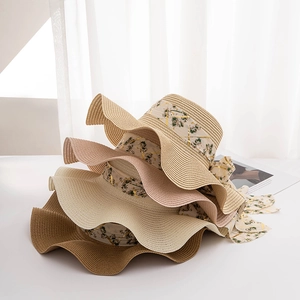 Chapeau de Paille à Large Bord pour Femmes Été Extérieur Protection Solaire Chapeau de Plage Avec Ruban Nœud en Chiffon Floral