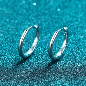 Orecchini a Cerchio Huggie in Argento Sterling 925 Con Moissanite e Perla Artificiale Minimalisti Geometrici Gioielli Lucidati Donna
