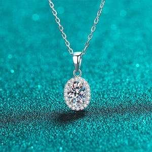 Collier Pendentif Moissanite Halo Ovale en Argent Sterling S925 pour Femme Chaîne de Clavicule en Zircone Bijoux de Luxe