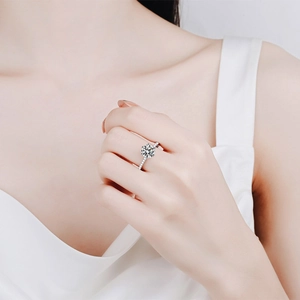 Bague classique en argent sterling S925 avec moissanite de 2 carats et serti à six griffes