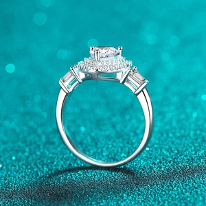 Luxurious S925 sterling silver heart-shaped moissanite ring with double halo setting