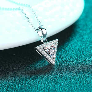 Sparkling S925 sterling silver necklace with triangle moissanite pendant on glitter base