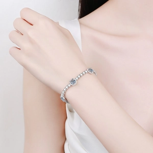 Bracelet tennis élégant en argent sterling S925 avec moissanite pour femmes