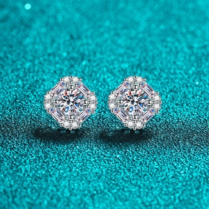 Luxury 925 Sterling Silver Square Halo Moissanite Stud Earrings For Women Brilliant Round Cut Moissanite Jewelry Gift