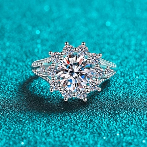Bague Tournesol en Argent Sterling 925 Moissanite pour Femme Bijoux de Luxe en Zirconia Électroplaqué pour Mariage Banquet