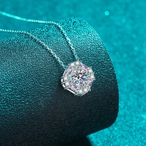 S925 sterling silver necklace featuring a sparkling round moissanite geometric pendant