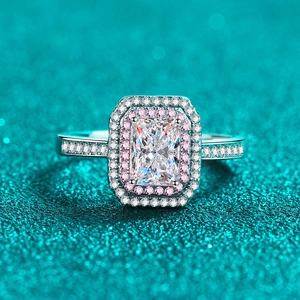 925 Sterling Silver 1ct Moissanite Ring Emerald Radiant Cut Double Halo Ring For Women Luxurious Rhinestone Zirconia Jewelry Gift