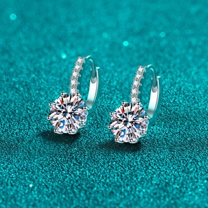 Boucles d'Oreilles Créoles en Argent Sterling S925 Avec Moissanite et Zirconia Taille Ronde Bijoux Fins pour Femmes Cadeau de Mariage