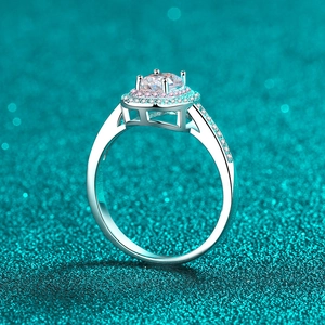 925 silver halo ring with 1ct moissanite and pink-blue gradient zircon clusters