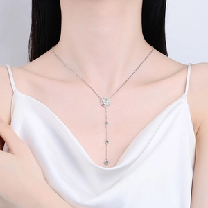 Collier élégant en Y en argent sterling 925 avec perle d'eau douce et moissanite brillante
