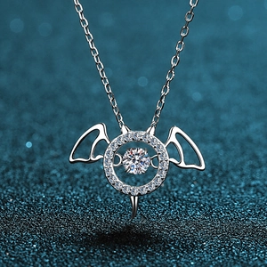 S925 Sterling Silver Dancing Moissanite Bat Pendant Necklace Little Devil Wings Rhinestone Fashion Clavicle Chain Jewelry For Women