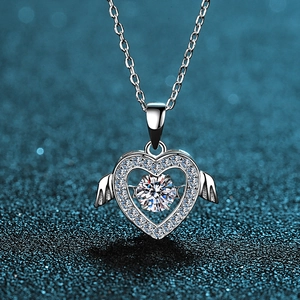 Collier Pendentif Cœur Ailes d'Ange en Argent Sterling 925 Moissanite Pierre Dansante Bijoux Élégants Cadeau Femme