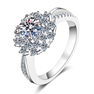Élégante bague tournesol en argent sterling S925 et moissanite avec halo de diamants