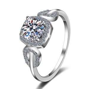 Elegant S925 sterling silver ring featuring a round moissanite with a leaf-shaped halo design