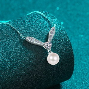 Collier en argent S925 avec pendentif cœur en moissanite et perle d'eau douce naturelle