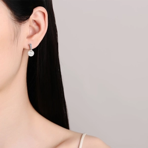 Elegant S925 sterling silver moissanite and pearl drop earrings for women